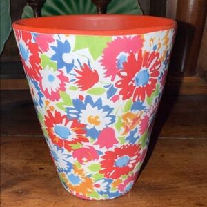 NWOT Anthropologie Red and Blue Floral Accent Vase